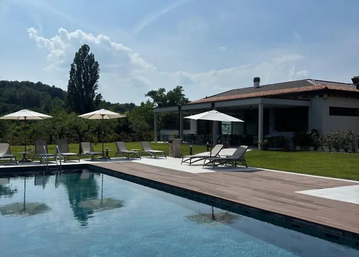 Relais Ca Bago' -adults Only * Костермано